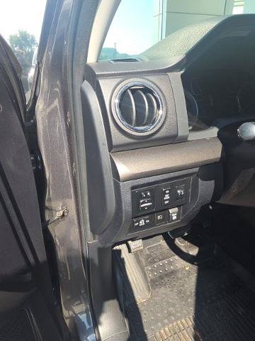 Used 2020 Toyota Tundra SR5 w/ SR5 Upgrade Package AWD/4WD image 9
