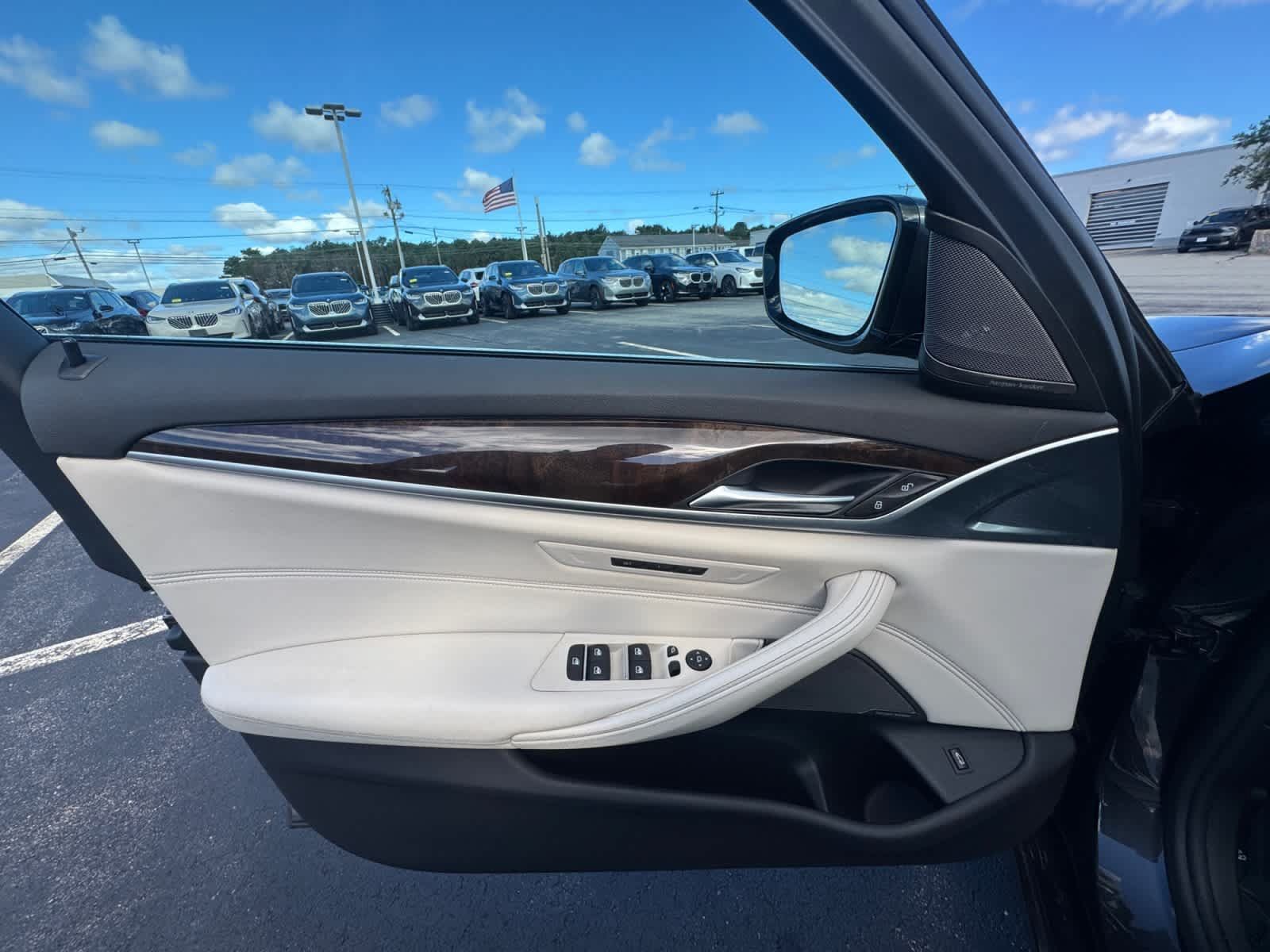 Used 2017 BMW 540i xDrive AWD/4WD image 22