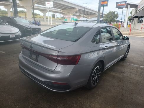 Used 2025 Volkswagen Jetta Sport FWD image 8