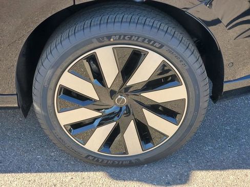 New 2025 Volvo EX90 Plus w/ Protection Package Premier AWD/4WD image 7