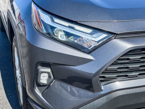Used 2024 Toyota RAV4 XLE Premium FWD image 5