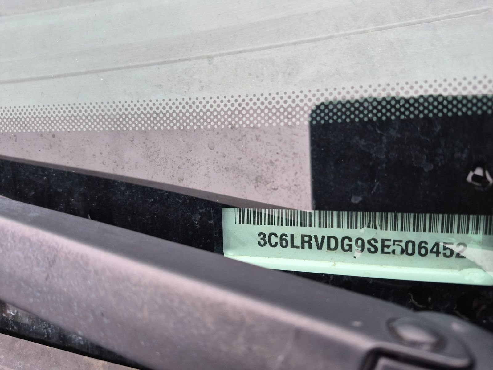 Used 2025 RAM ProMaster 2500 w/ Convenience Group FWD image 6