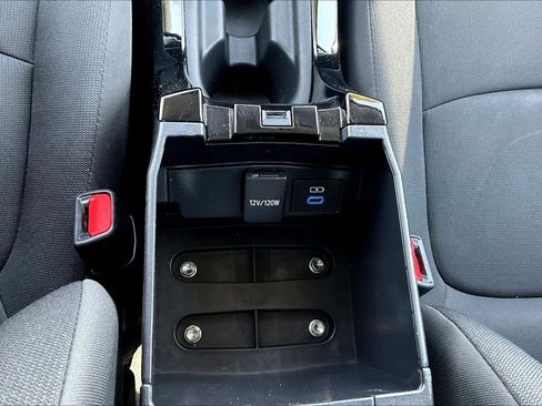 Used 2022 Toyota Corolla LE FWD image 24