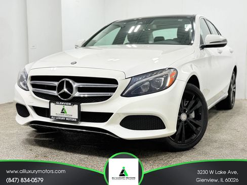 Used 2017 Mercedes-Benz C 300 4MATIC Sedan image 1