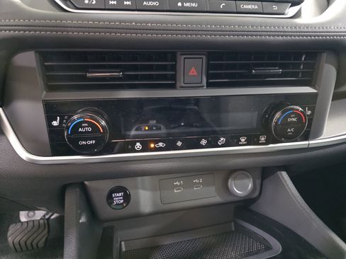 New 2026 Nissan Rogue SV w/ Cold Weather Package FWD image 24