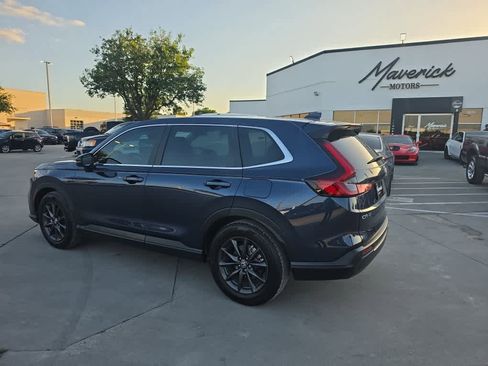 Used 2026 Honda CR-V EX-L image 2