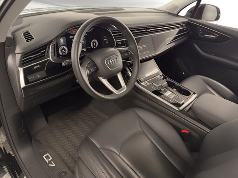 Used 2023 Audi Q7 2.0T Premium Plus w/ Premium Plus Package AWD/4WD image 4
