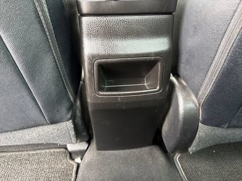 Used 2018 Toyota Corolla SE FWD image 16