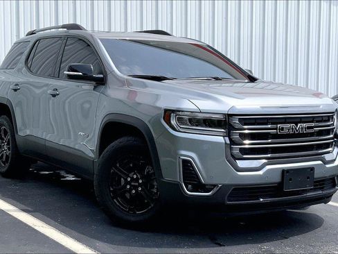 Used 2023 GMC Acadia AT4 w/ Preferred Package AWD/4WD image 2