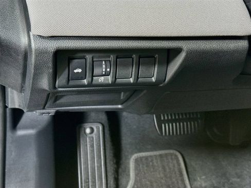 Used 2024 Subaru Legacy Premium AWD/4WD image 10