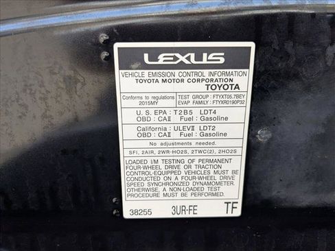 Used 2015 Lexus LX 570 4WD w/ Luxury Package image 28
