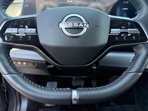 Used 2024 Nissan Ariya FWD image 27