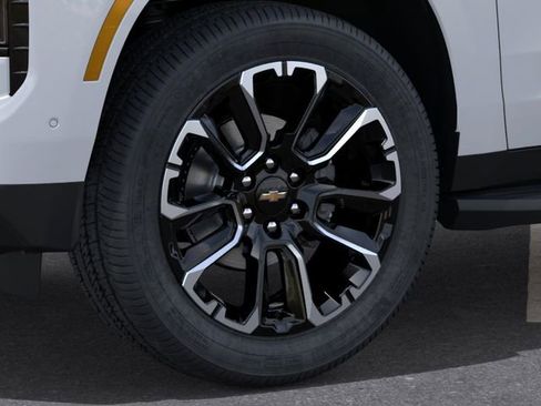 New 2026 Chevrolet Tahoe Premier w/ Sun And Tow Package AWD/4WD image 9