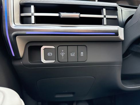 New 2026 Hyundai Santa Fe Calligraphy FWD image 33