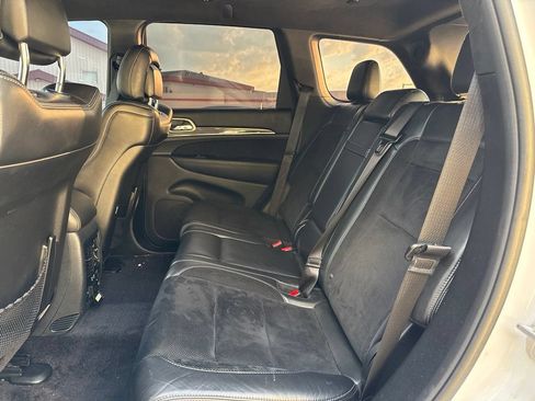 Used 2018 Jeep Grand Cherokee SRT w/ Trailer Tow Group IV AWD/4WD image 5