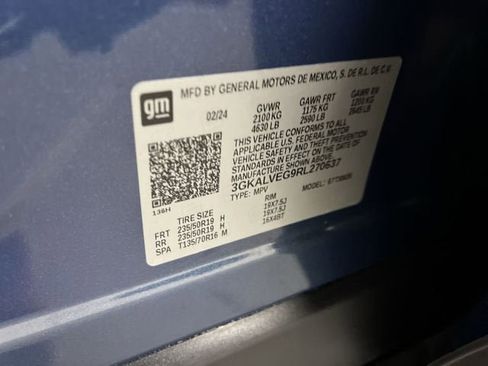 Certified 2024 GMC Terrain SLT w/ Tech Package AWD/4WD image 34