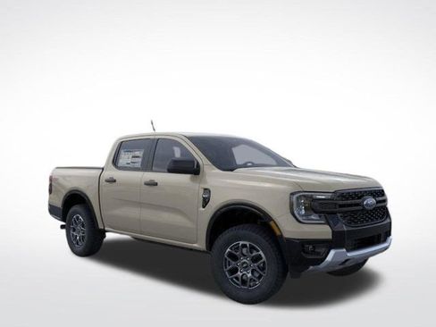 New 2025 Ford Ranger XLT w/ FX4 Off-Road Package image 9