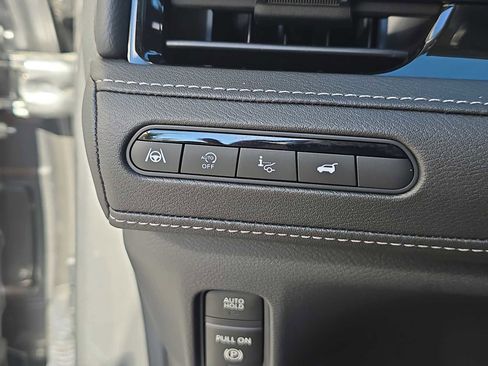 Certified 2025 INFINITI QX80 Sensory image 26