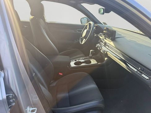 Used 2023 Honda Civic Sport image 10