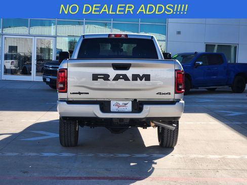 New 2026 RAM 2500 Big Horn AWD/4WD image 8