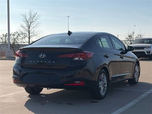 Used 2020 Hyundai Elantra Value Edition w/ Cargo Package (C1) image 9