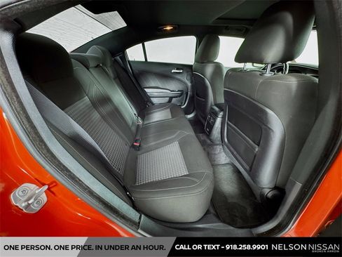 Used 2018 Dodge Charger SXT Plus w/ Blacktop Package image 27