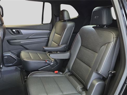 New 2026 Buick Enclave Sport Touring w/ Power Package image 15