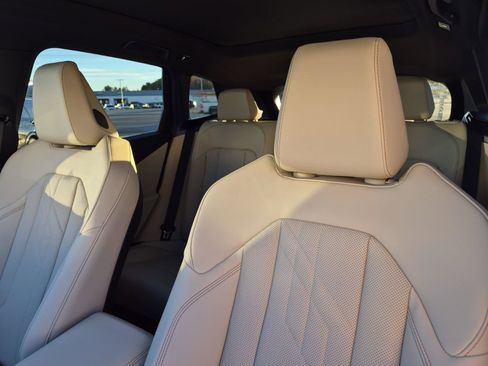 New 2026 BMW X3 xDrive30 w/ Convenience Package image 24