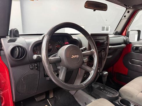 Used 2009 Jeep Wrangler X AWD/4WD image 9