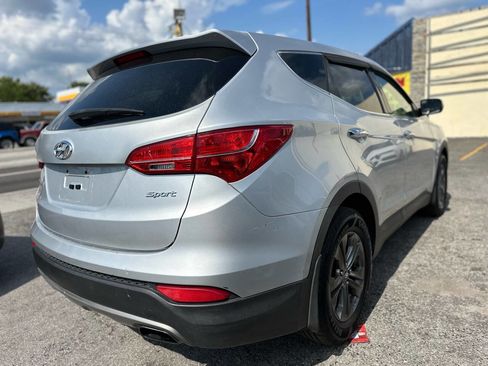 Used 2014 Hyundai Santa Fe Sport image 7
