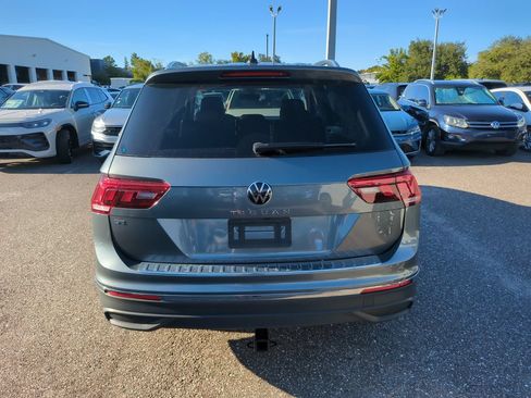 Certified 2023 Volkswagen Tiguan SE FWD image 6