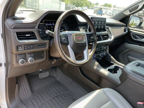Used 2021 GMC Yukon SLT RWD image 14