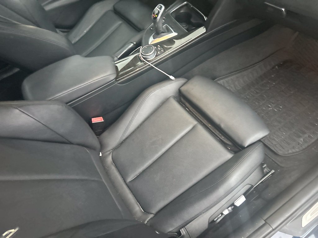 Used 2016 BMW 328i Sedan RWD image 4