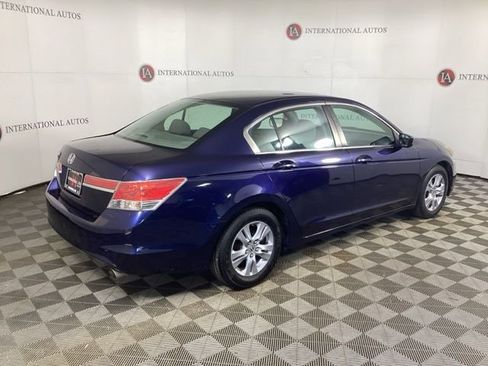 Used 2012 Honda Accord LX image 3
