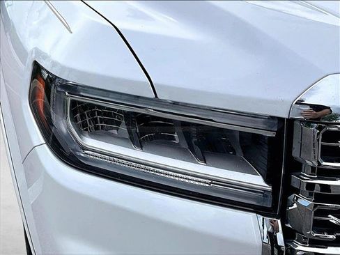 Used 2020 GMC Acadia Denali w/ Trailering Package FWD image 28