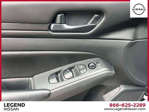 Used 2023 Nissan Altima 2.5 S image 17