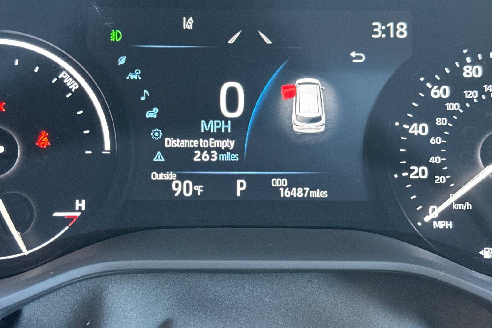 Used 2026 Toyota Sienna XLE FWD image 22
