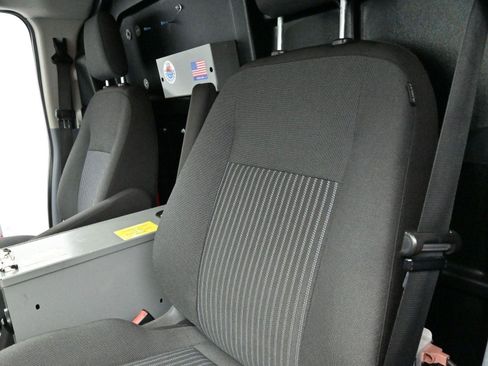 Used 2019 Ford Transit 250 130 Low Roof RWD image 19