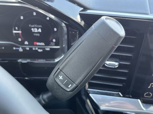 New 2025 GMC Sierra 1500 Elevation image 28