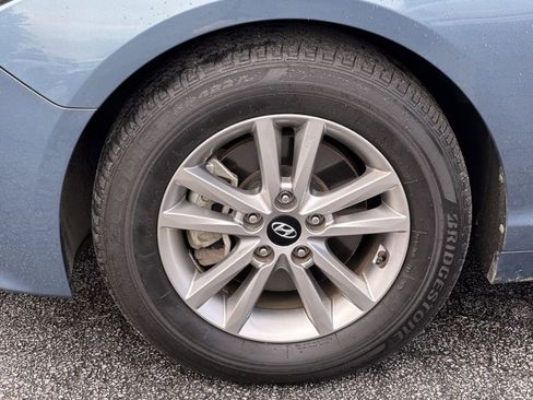 Used 2015 Hyundai Sonata SE image 11