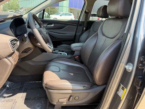 Used 2019 Hyundai Santa Fe SEL FWD image 10