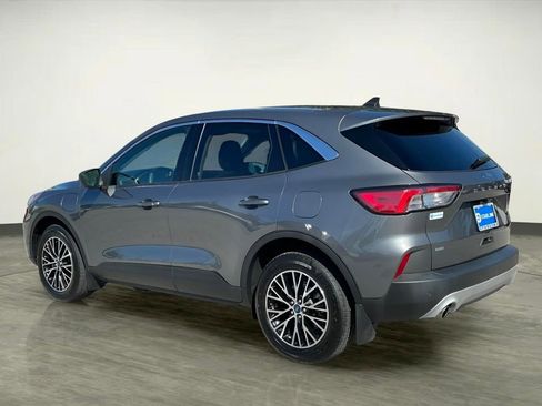 Used 2022 Ford Escape SE FWD image 4