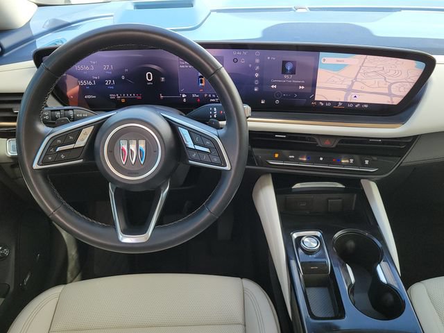 Used 2025 Buick Envision Avenir AWD/4WD image 9