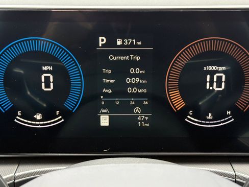 New 2026 Hyundai Santa Fe SE image 35