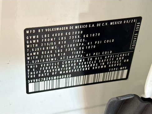 Certified 2025 Volkswagen Taos S AWD/4WD image 32