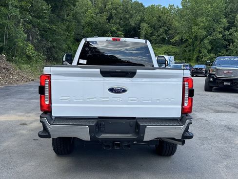 New 2025 Ford F350 XLT w/ 360-Degree Camera Package image 9