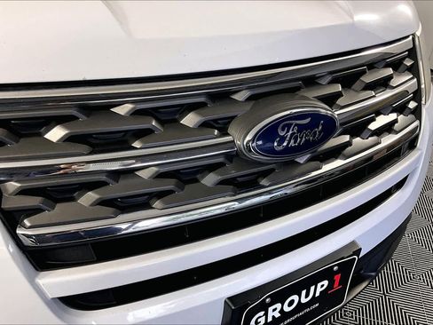 Used 2018 Ford Explorer FWD image 28