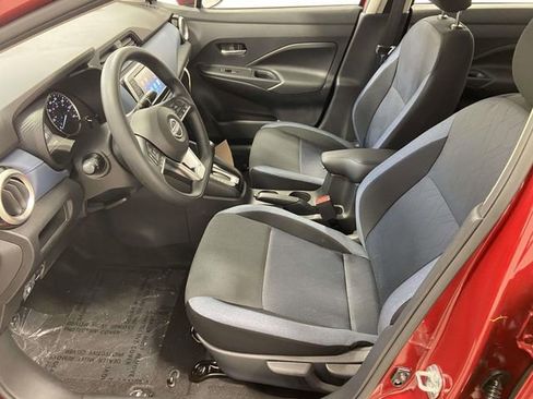 New 2025 Nissan Versa SV w/ Trunk Package image 10