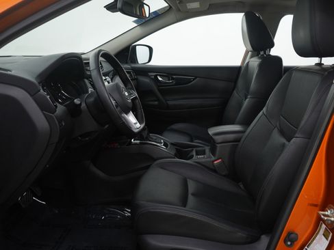 Used 2022 Nissan Rogue Sport SL w/ Premium Package image 15