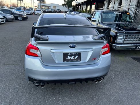 Used 2018 Subaru WRX STI AWD/4WD image 4